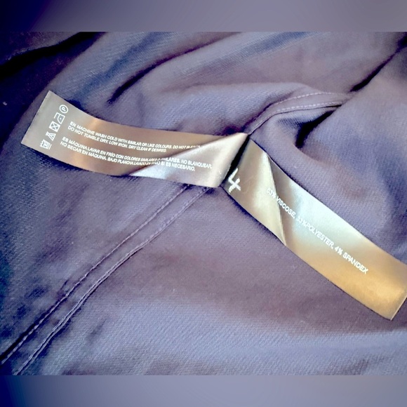 Denim & Flower by Ricky Singh discontinued men’s size medium button up shirt. - Picture 2 of 4